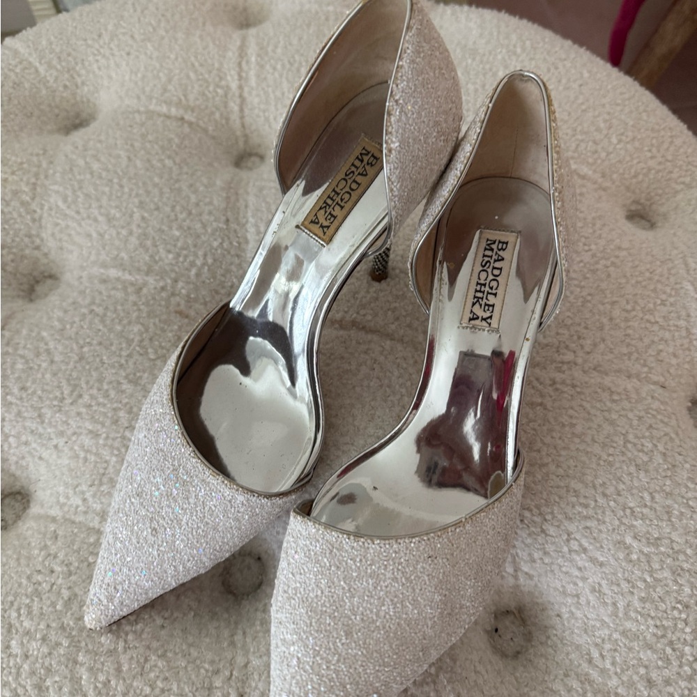 Badgley Mischka Sparkling Ivory High-Heel shoes